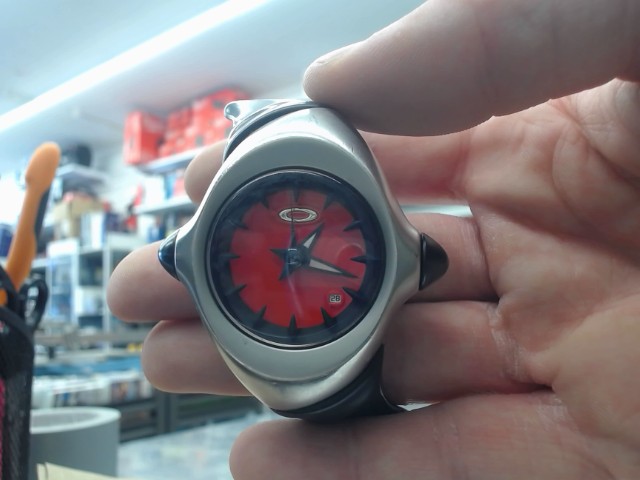 Swiss made oakley rouge