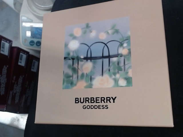 Burberry goddess eau de parfum 30ml+10ml