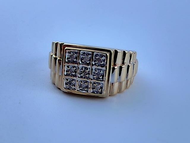 BAGUE  EN OR 10KT AVEC DIAMANTS