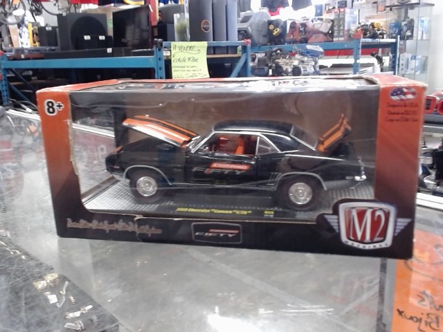 Model replique 1:24 camaro