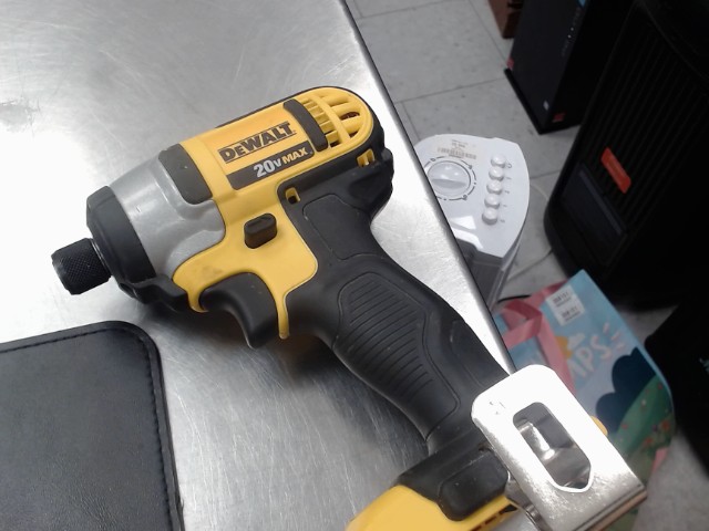 Cordless impact driver