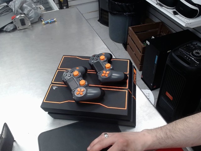 Ps4 edition cod avec 2 manettes