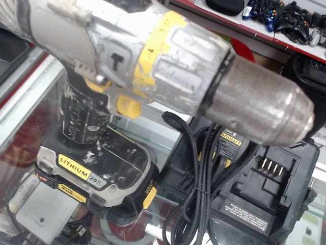 Drill chargeur et batterie fatmax