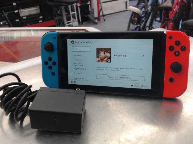 Nintendo switch 16gb av fil pas de dock
