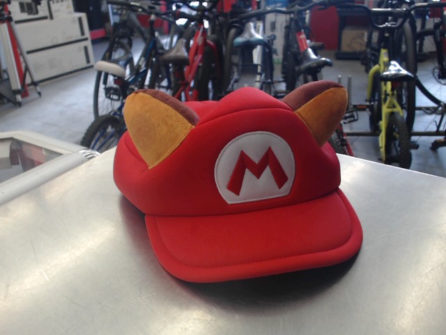 Casquette officielle mario tanooki