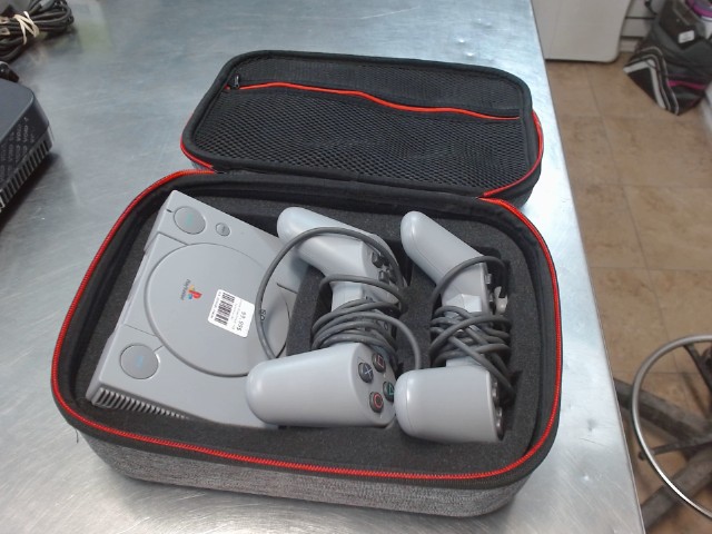 Ps1 mini + 2 man + fil ds case gris
