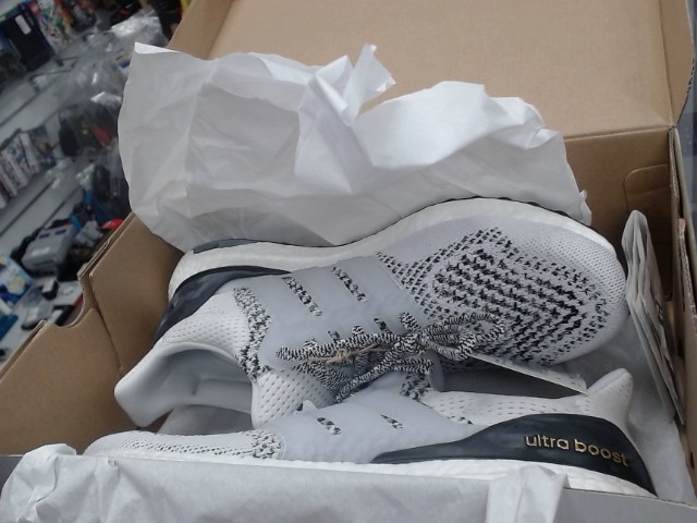 Ultraboost 1.0 dna
