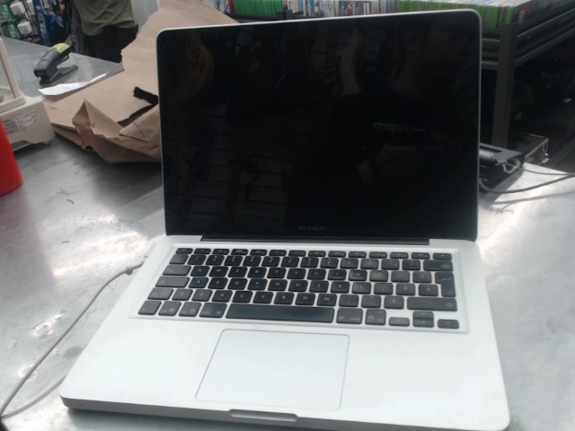 Mackbook pro 13 4gb ram