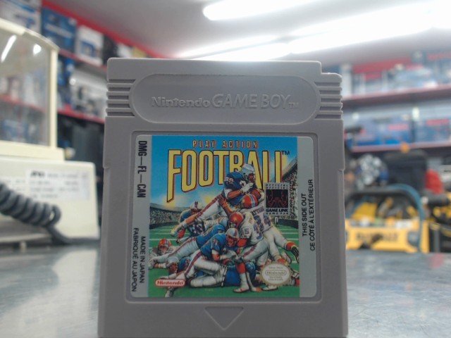 Play action footbal loose