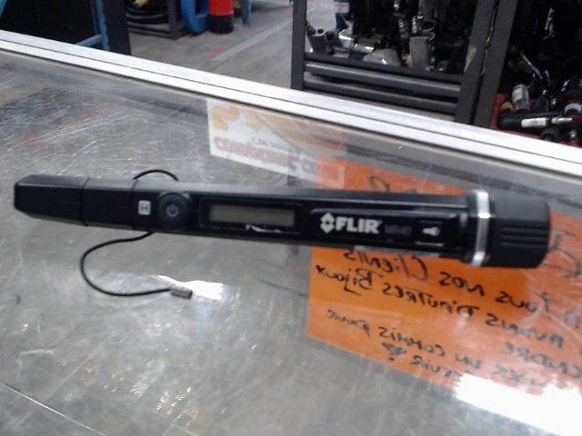 Tester de courant a batterie