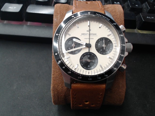 Montre brown leather