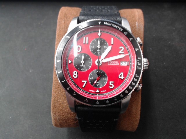Montre fossil chrono face rouge