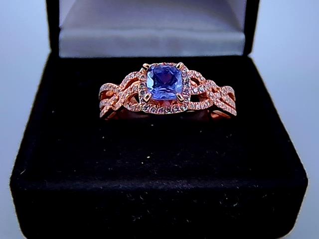BAGUE EN OR 14KT AVEC DIAMANTS 