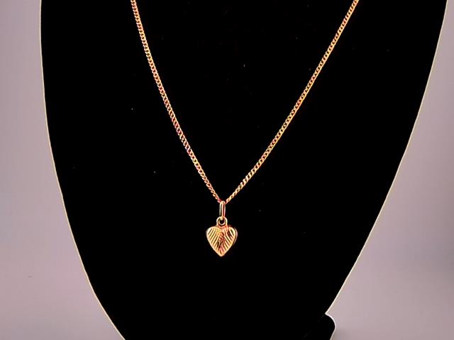 CHAINE EN OR 14KT AVEC PENDENTIF