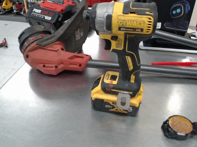 Impact dewalt avec batt. 5ah