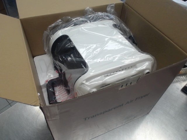 Transparent air fryer