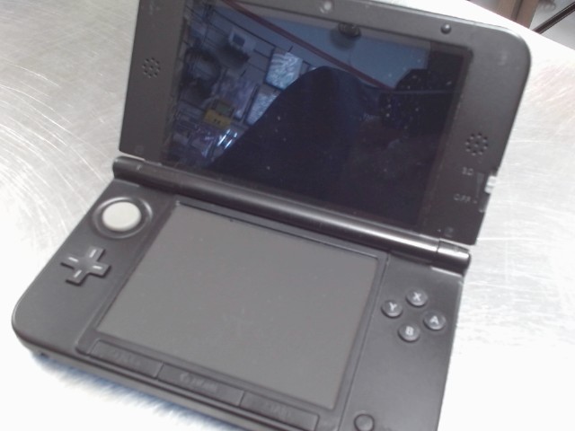 Console 3ds xl  + charg