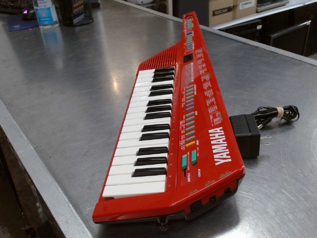 Keytar 32 touches rouge