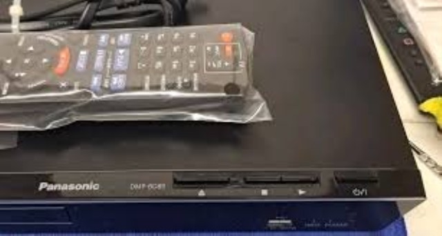 Dvd bluray player avec manette tested