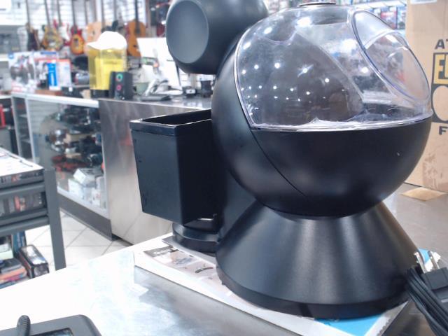 Machien a cafe avec liquide lavage