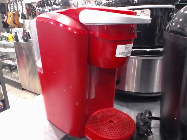 Cafetiere rouge