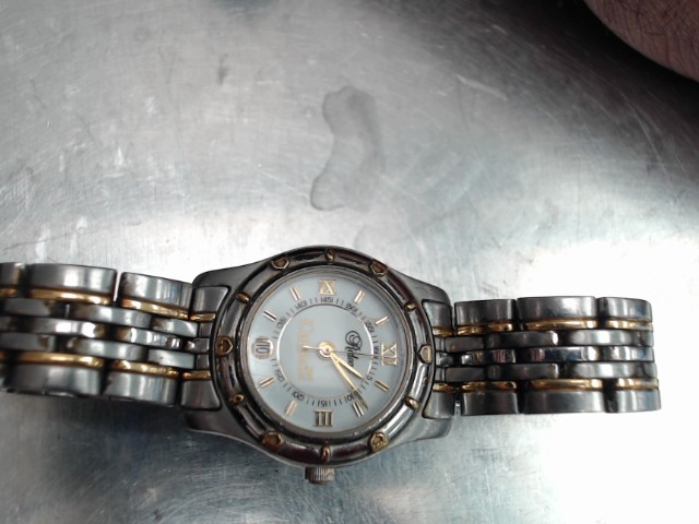 Montre rideau canada