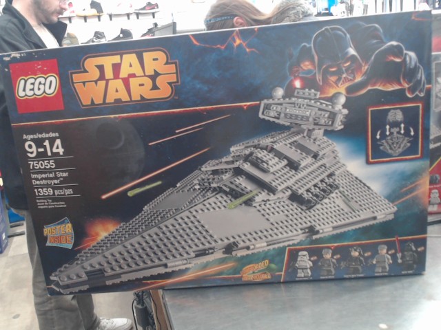 Imperial star destroyer lego 1359 pieces
