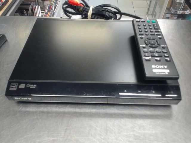 Lecteur dvd hdmi + manette + fils