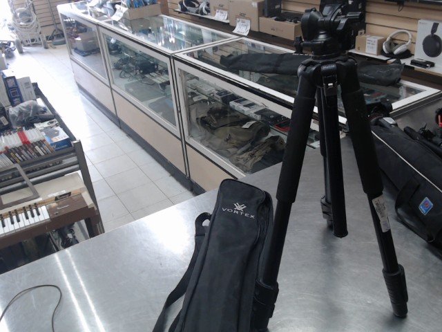 Trepied camera profesionnel skyline+etui