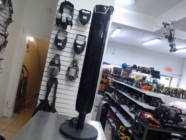 Ventillateur rotatif noir