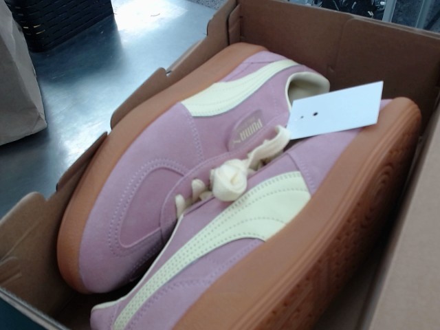 Soulier rose jaune puma brand new