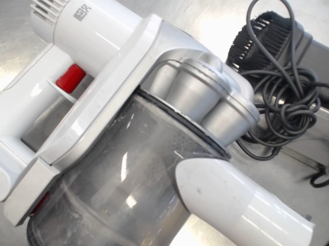 Aspirateur sans acc