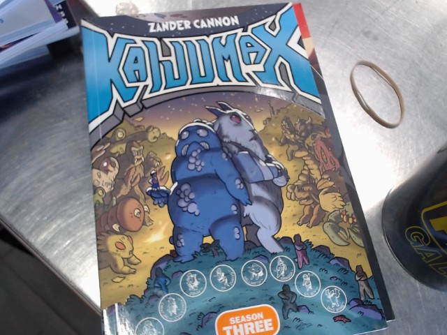 Kaijumax season 3