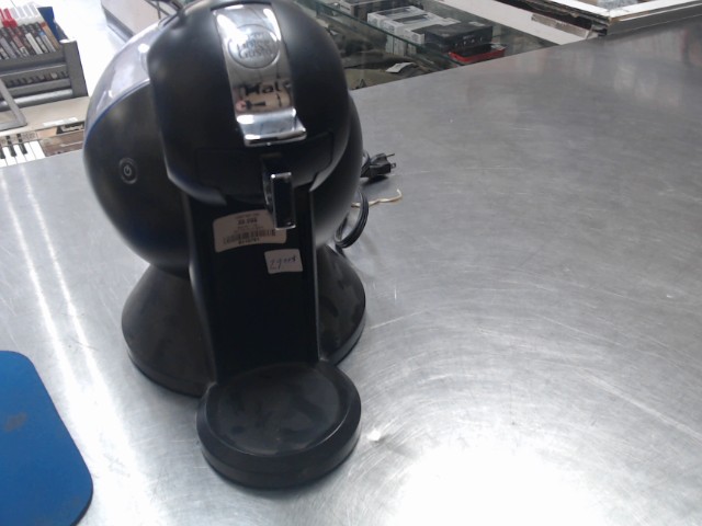 Cafetiere dolce gusto