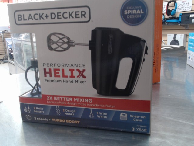 Batteur a main helix / hand mixer