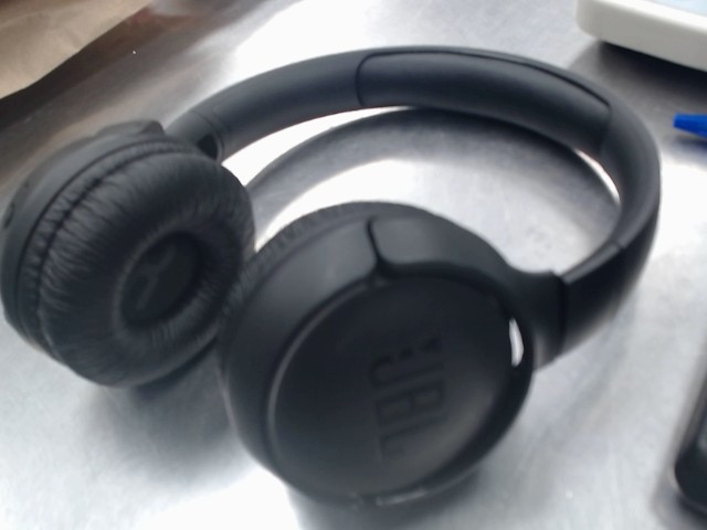 Ecouteur usagee jbl tune500bt