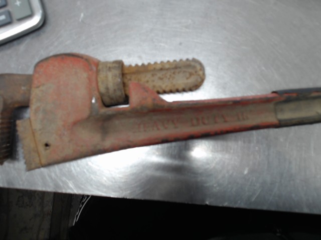 Pipewrench 18''