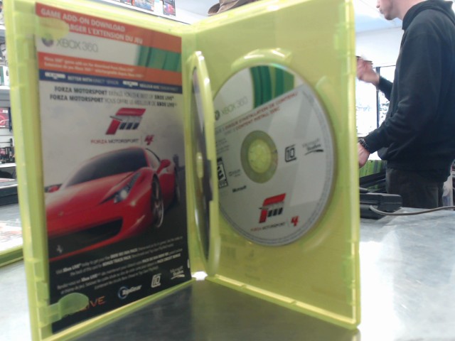 Forza motorsport 4