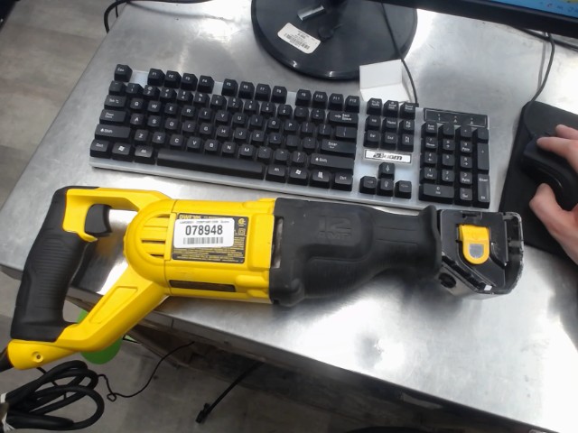Scie a cable 12 ampere dewalt