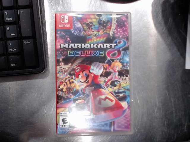 Mario kart deluxe 8