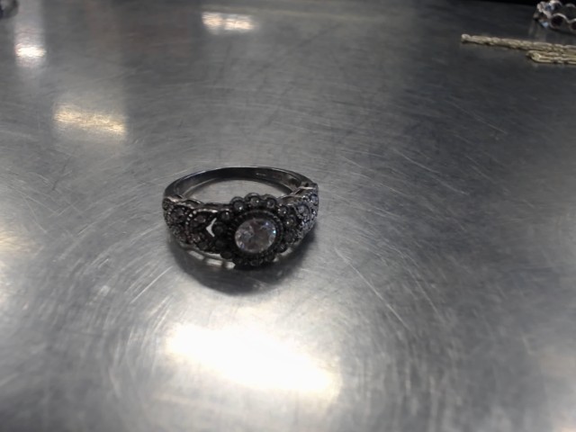 Bague en argent av pierre mince 1.057g