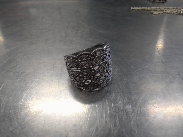Large bague en argent 8.093g