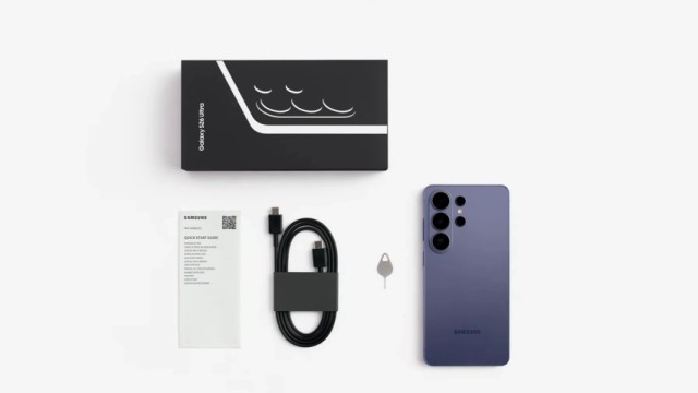 Galaxy s26 ultra in box ouvertee