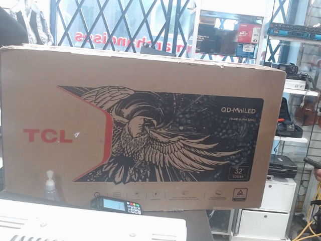 Qd-miniled 32'' monitor