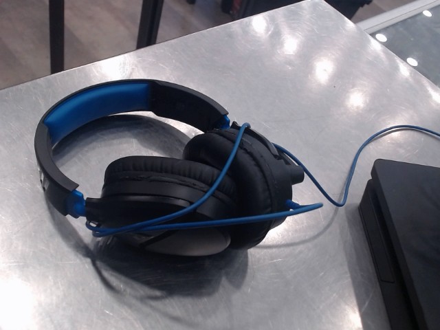 �couteur gaming bleu