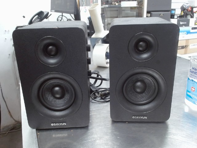 Speaker bookshelf + acc