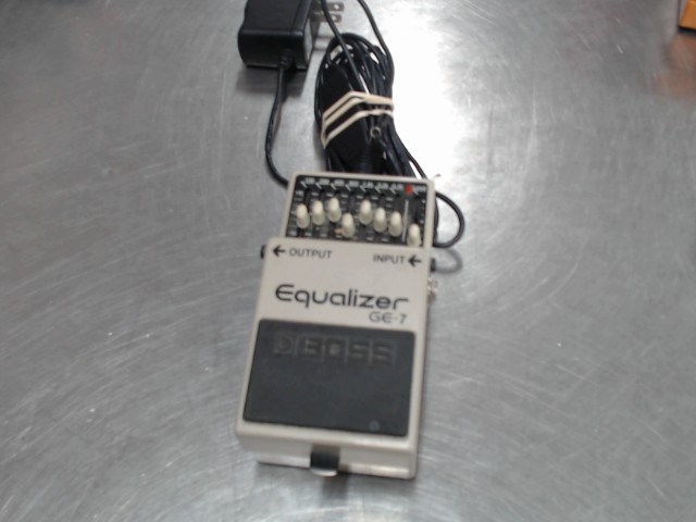 Pedale guitare multi-effet/equalizer+fil