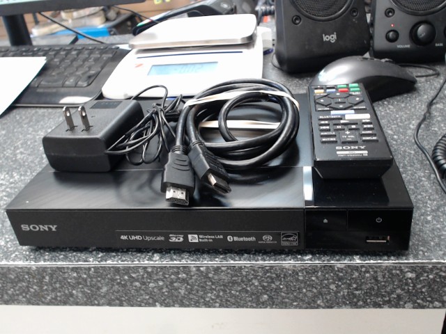 Lecteur dvd blu-ray 4k avec acc