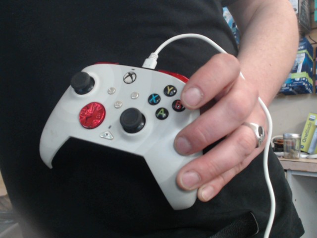 Manette a fils