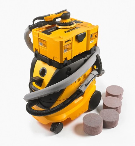 Vaccum mirka avec coffre jaune